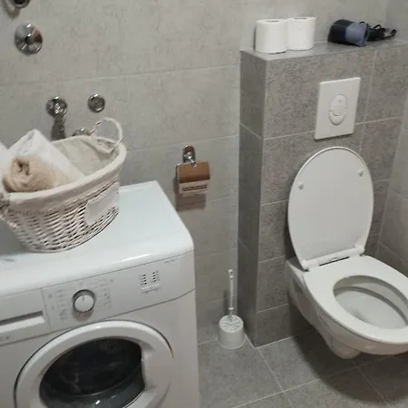 Stan Na Dan Nany, Istocno Sarajevo 公寓 *